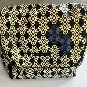 Petunia pickle bottom boxy diaper bag